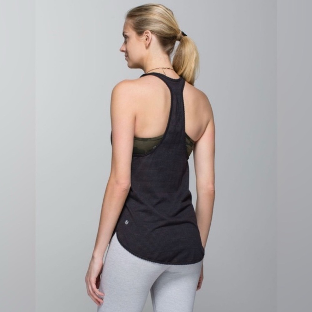 Lululemon black tank top